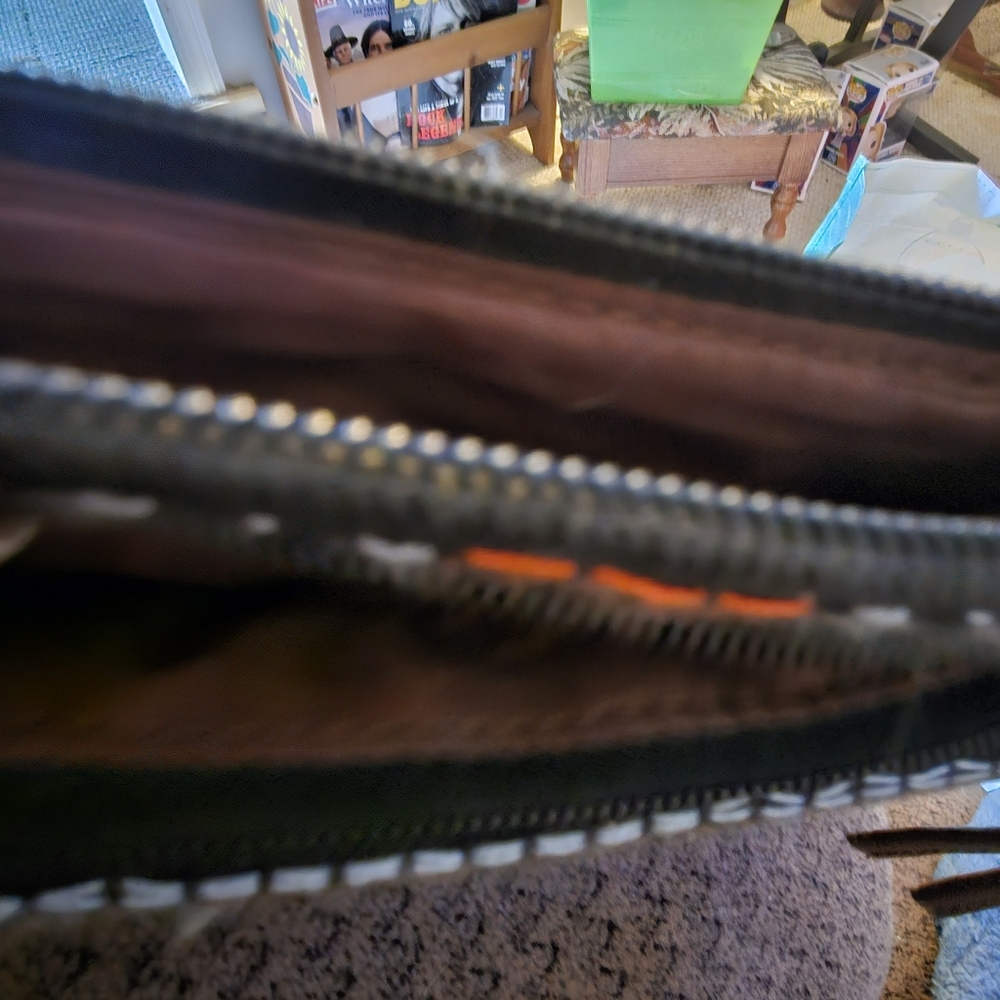 Wristlet - Picture 3 of 7